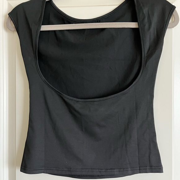 Amazon backless top - Picture 2 of 3